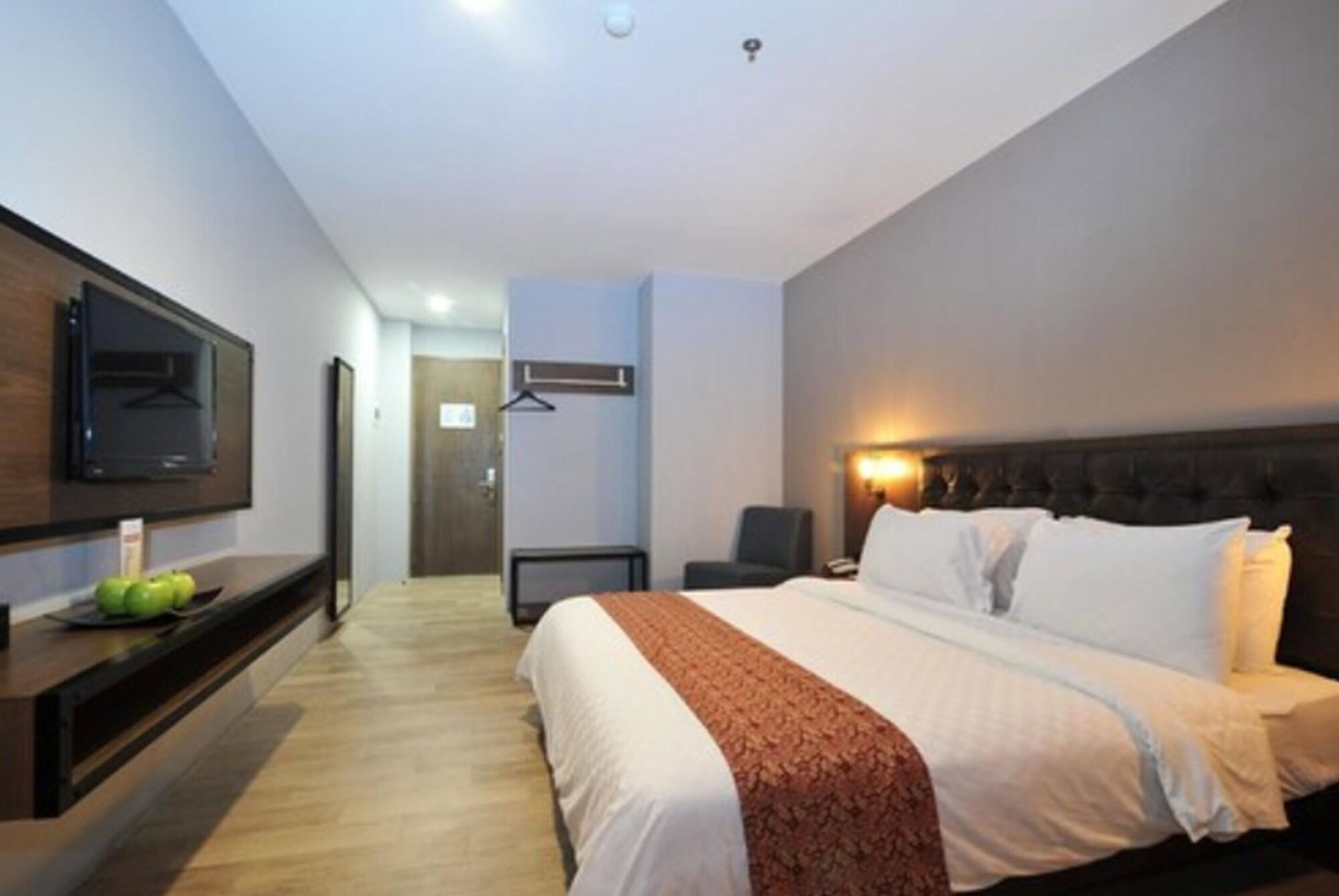 Grand Kangen Hotel Urip Sumoharjo Yogyakarta Exteriör bild