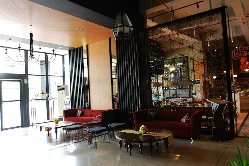Grand Kangen Hotel Urip Sumoharjo Yogyakarta Exteriör bild