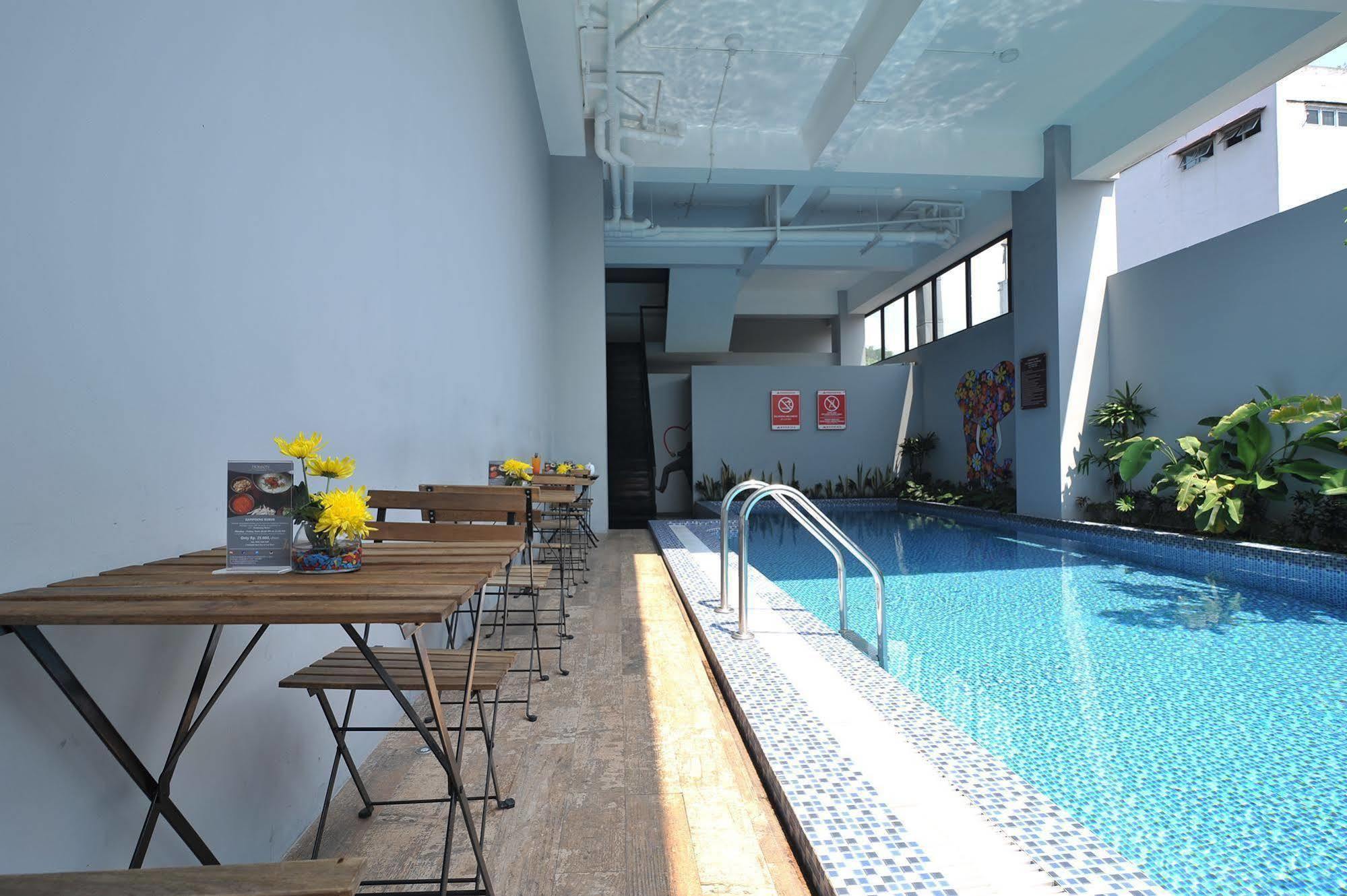 Grand Kangen Hotel Urip Sumoharjo Yogyakarta Exteriör bild